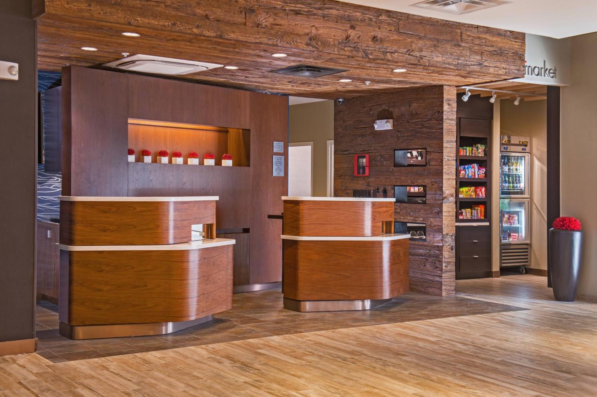 Courtyard By Marriott Shippensburg Exterior foto