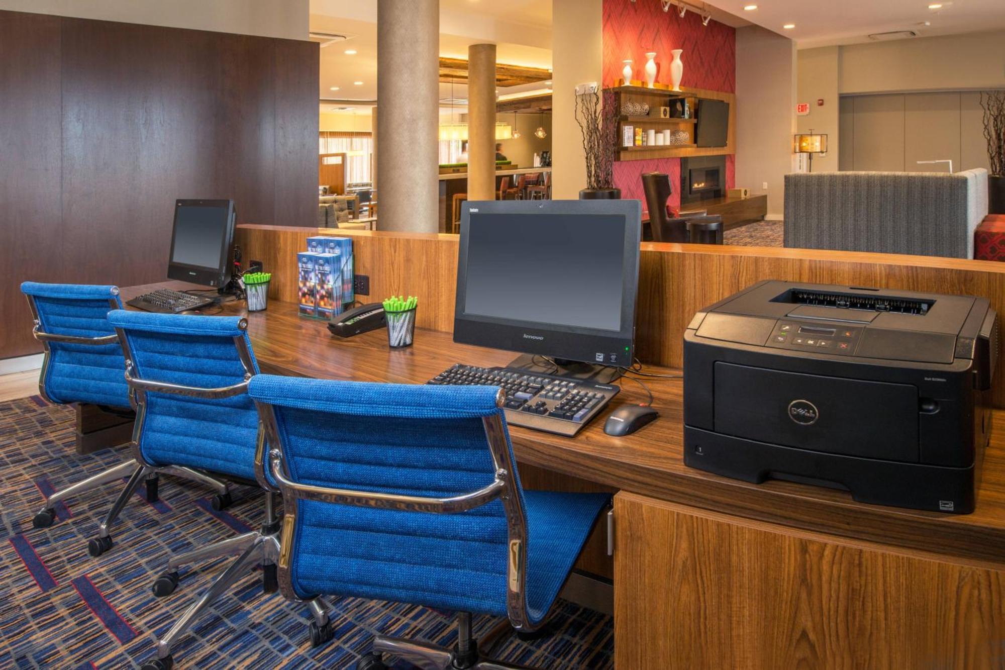 Courtyard By Marriott Shippensburg Exterior foto